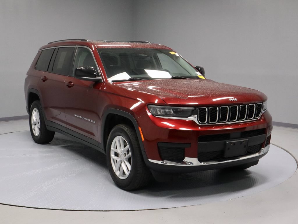 Used 2023 Jeep Grand Cherokee L Laredo w/ Luxury Tech Group I AWD/4WD image 1