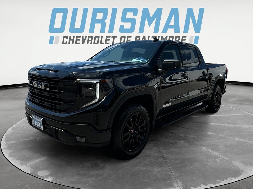 Used 2024 GMC Sierra 1500 Elevation w/ LPO, Elevation Black Package AWD/4WD image 2