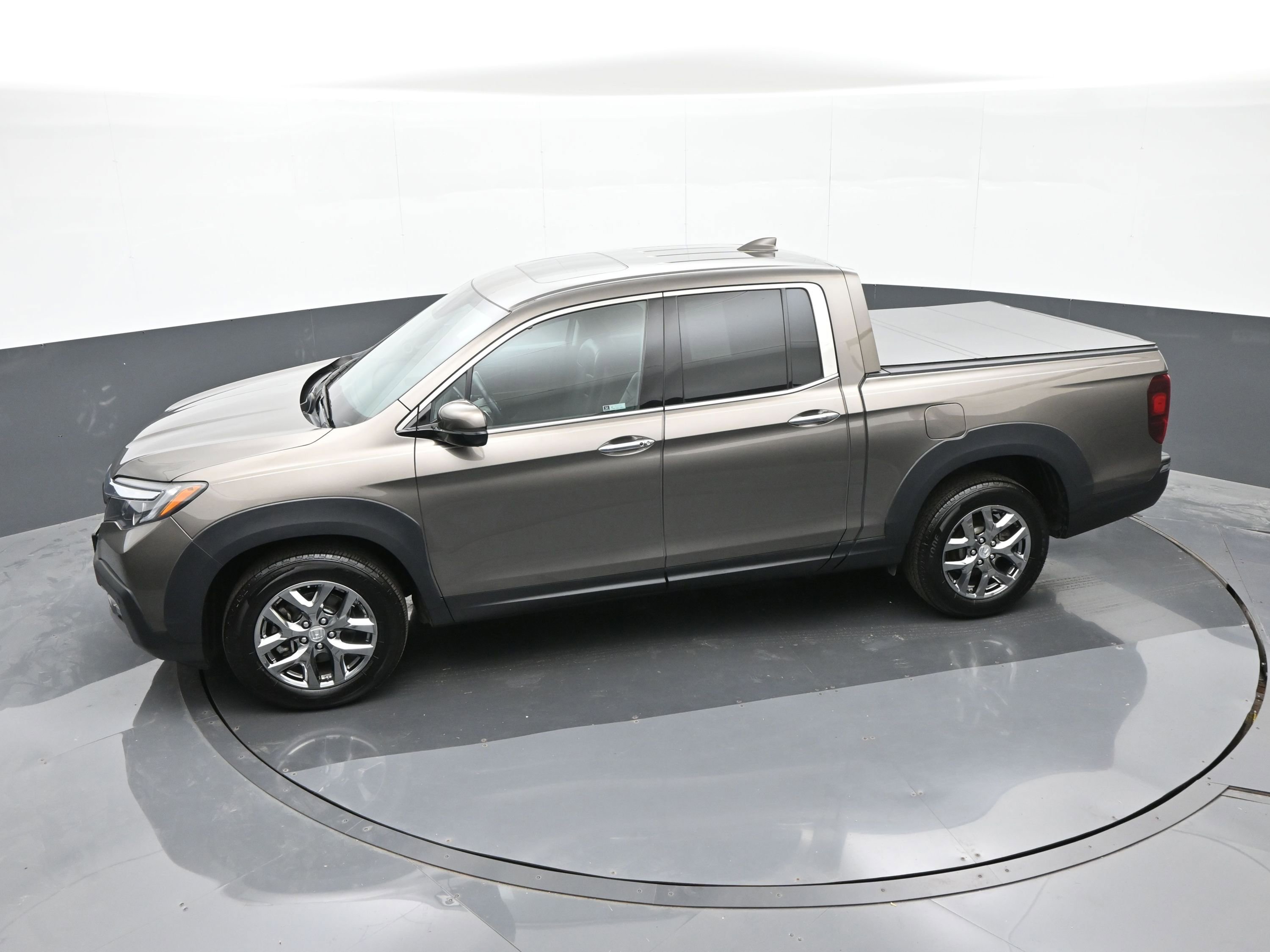 Used 2020 Honda Ridgeline RTL-E image 33