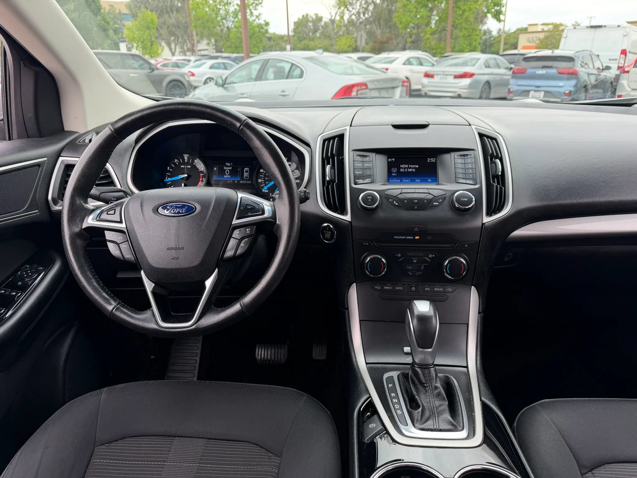 Used 2015 Ford Edge SEL FWD image 16