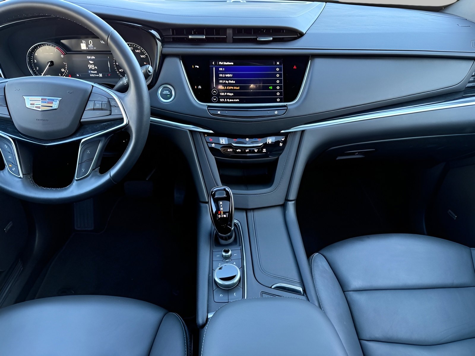 Certified 2025 Cadillac XT5 Premium Luxury image 12