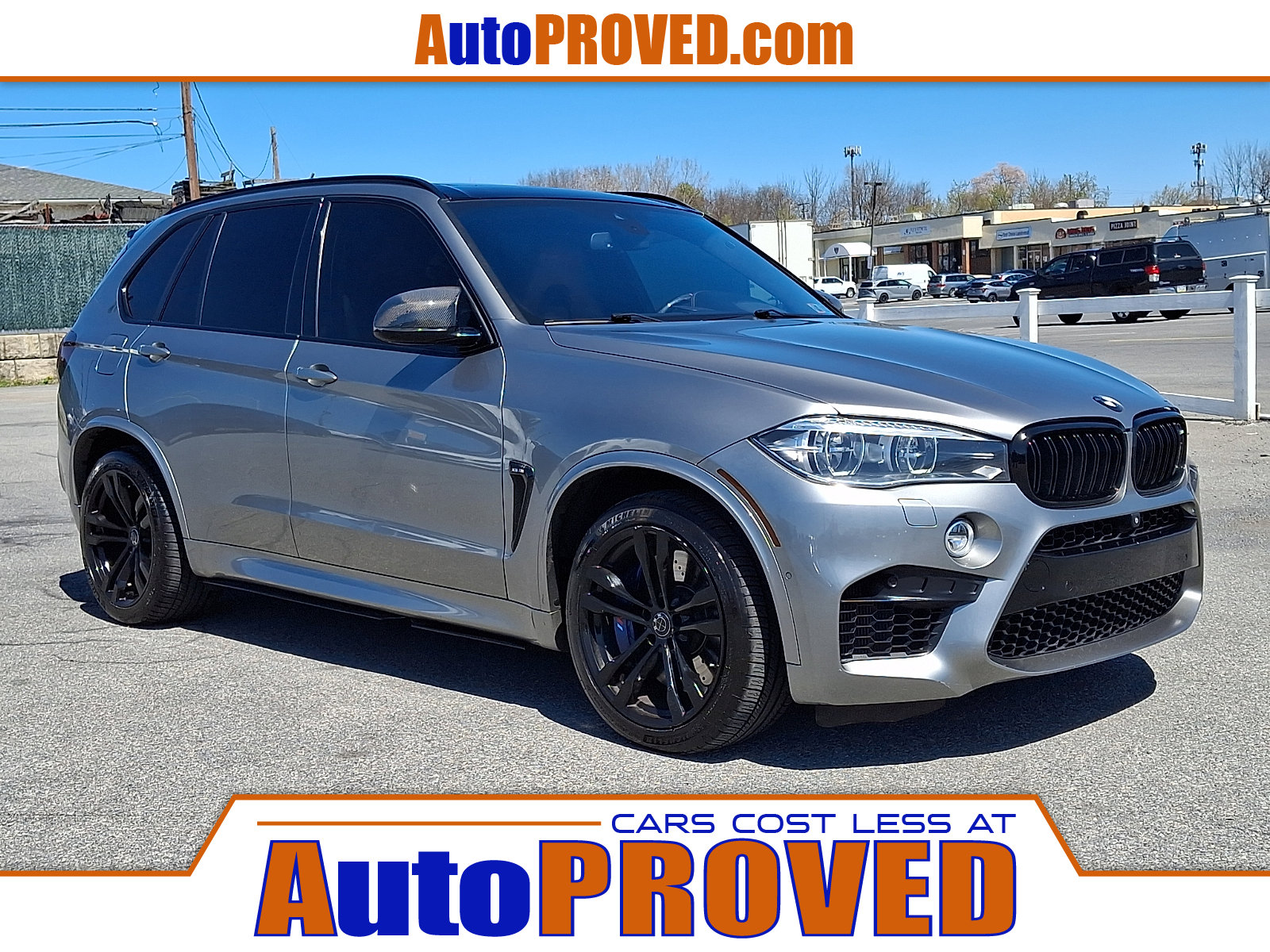 Used 2017 BMW X5 M image 1