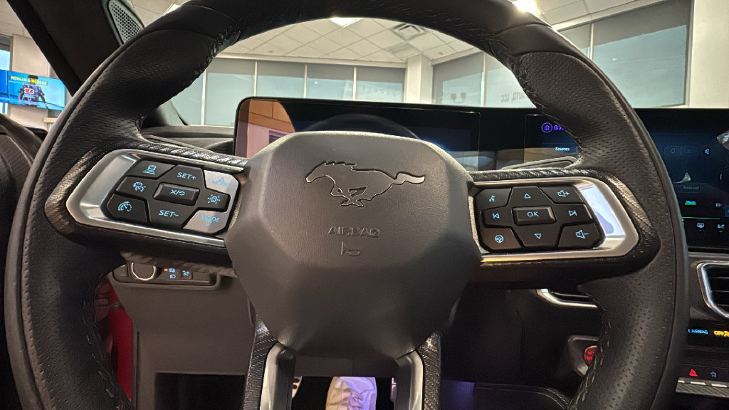Used 2025 Ford Mustang GT Premium RWD image 21