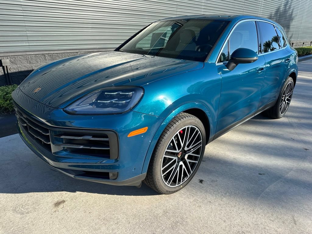 Used 2026 Porsche Cayenne S AWD/4WD image 7