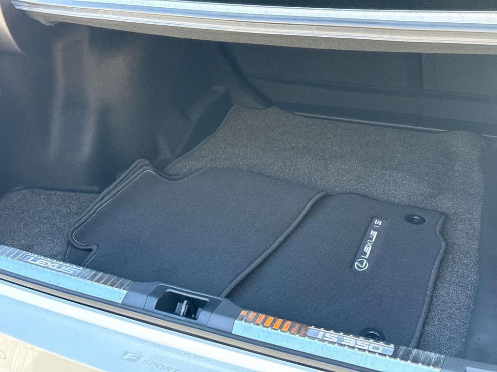 Used 2025 Lexus IS 350 F Sport w/ Navigation Package image 29