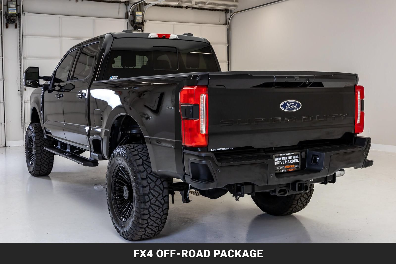 Used 2024 Ford F250 Lariat w/ Lariat Ultimate Package AWD/4WD image 7