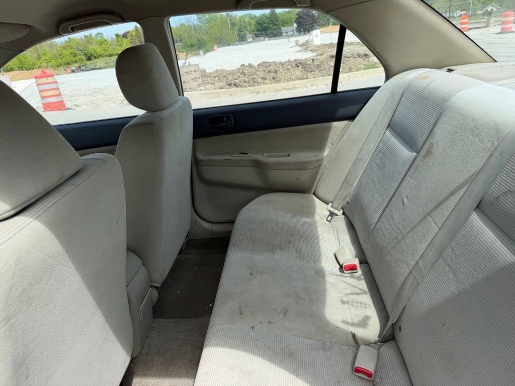 Used 2005 Mitsubishi Lancer ES FWD image 6