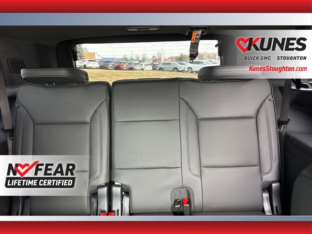 Used 2025 GMC Yukon Denali AWD/4WD image 45