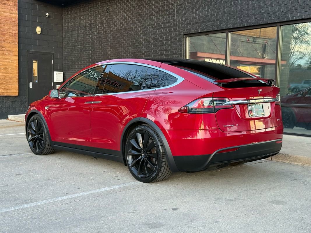 Used 2016 Tesla Model X 75D image 19