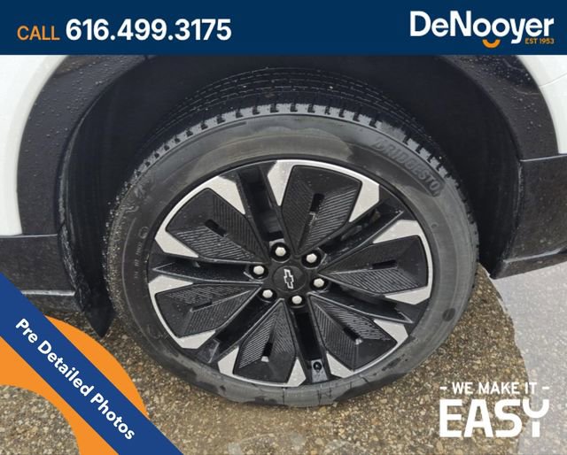 Used 2025 Chevrolet Blazer EV RS image 8