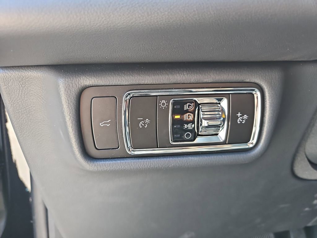 New 2025 Lincoln Aviator 2WD w/ Jet Appearance Package image 30