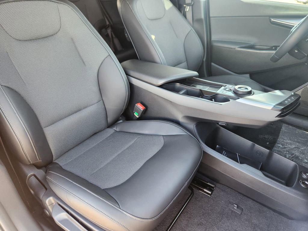 New 2025 Kia EV6 Light w/ Light LR Technology Package image 14