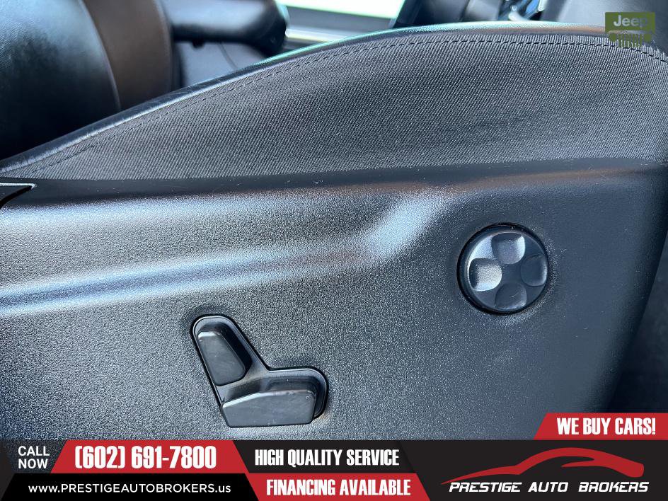 Used 2021 Jeep Grand Cherokee Limited w/ Trailer Tow Group IV image 48