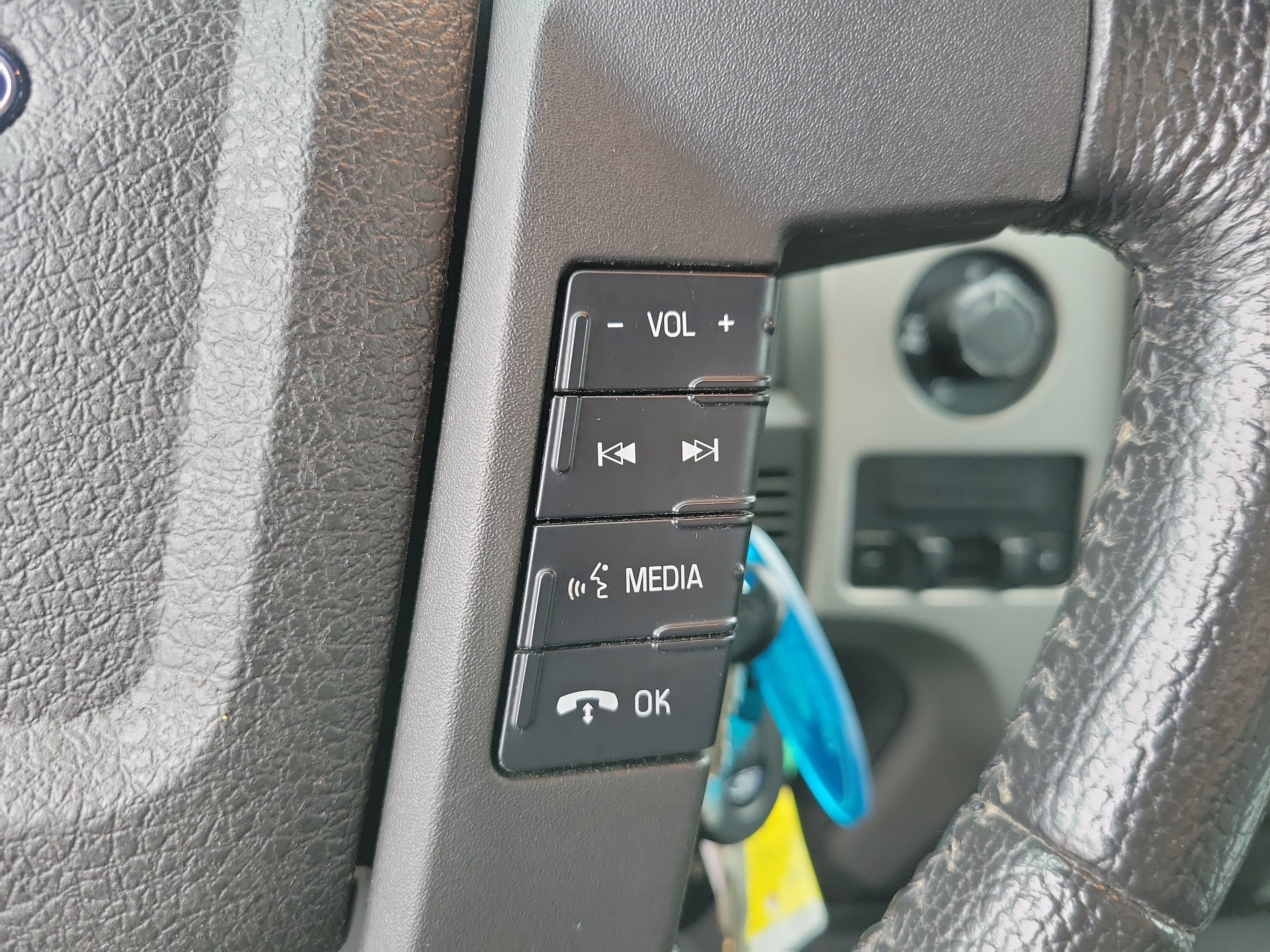 Used 2013 Ford F150 XLT w/ XLT Chrome Pkg AWD/4WD image 22