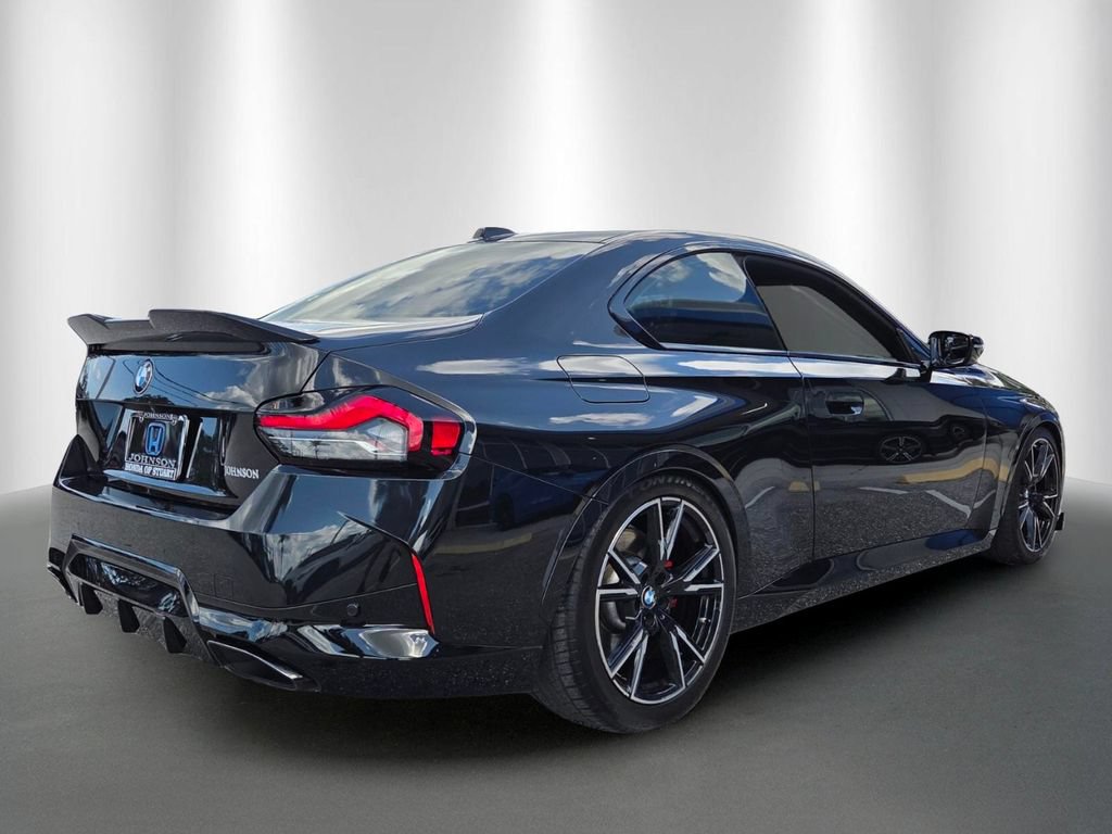 Used 2023 BMW M240i Coupe RWD image 3