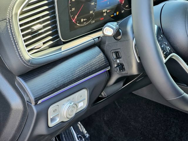 New 2026 Mercedes-Benz GLS 450 4MATIC image 15