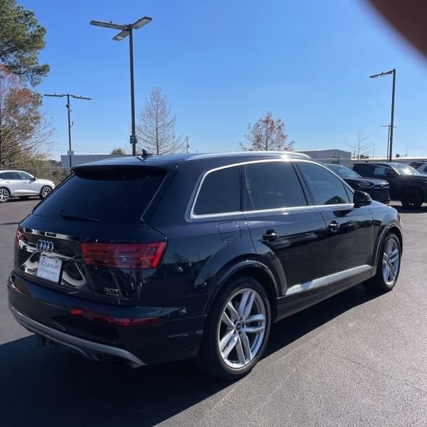 Used 2017 Audi Q7 3.0T Prestige image 5