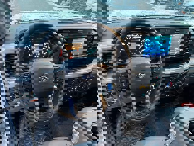 New 2026 Ford F550 4x4 Regular Cab Super Duty image 27