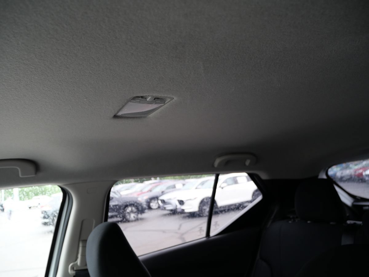 Used 2023 Nissan Kicks S FWD image 12