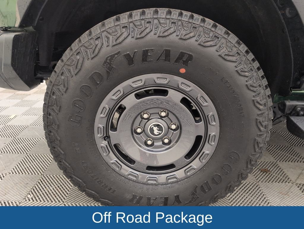 Certified 2025 Ford Bronco Badlands image 18