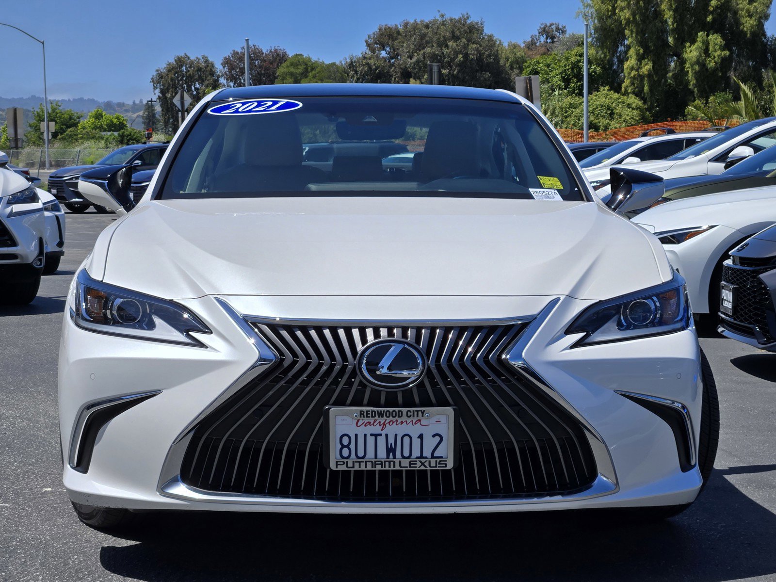 Used 2021 Lexus ES 350 w/ Premium Package FWD image 2