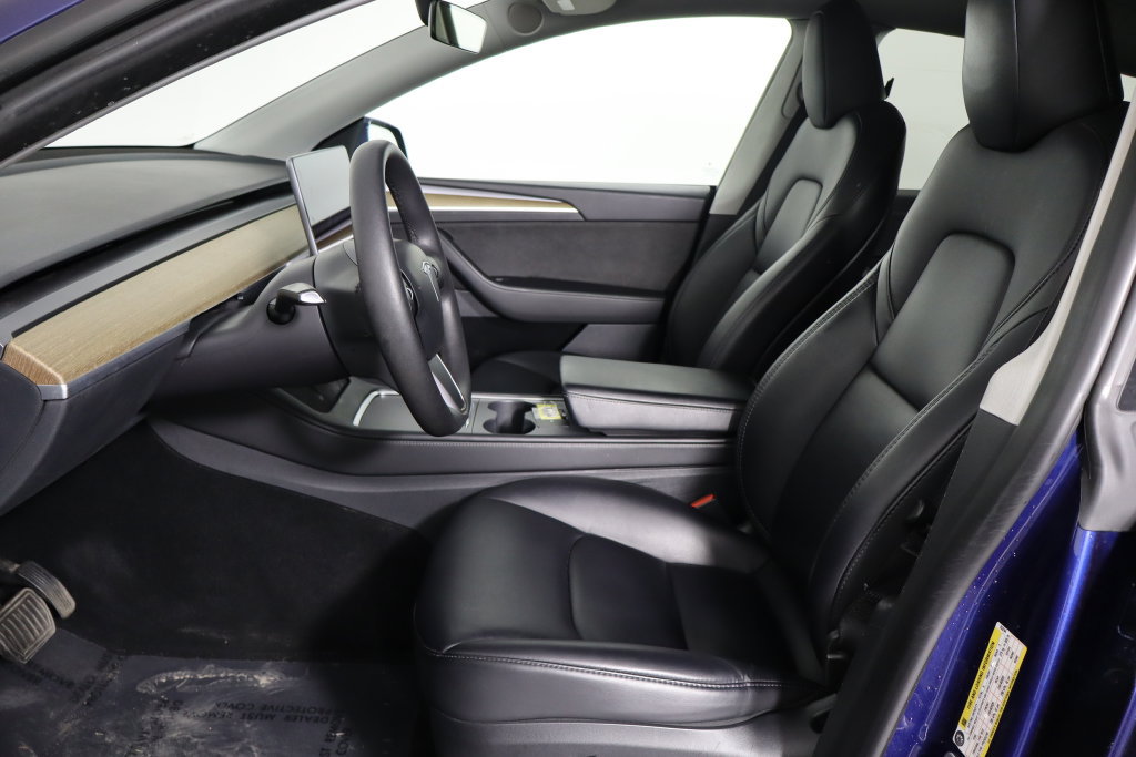 Used 2023 Tesla Model Y Long Range AWD/4WD image 14