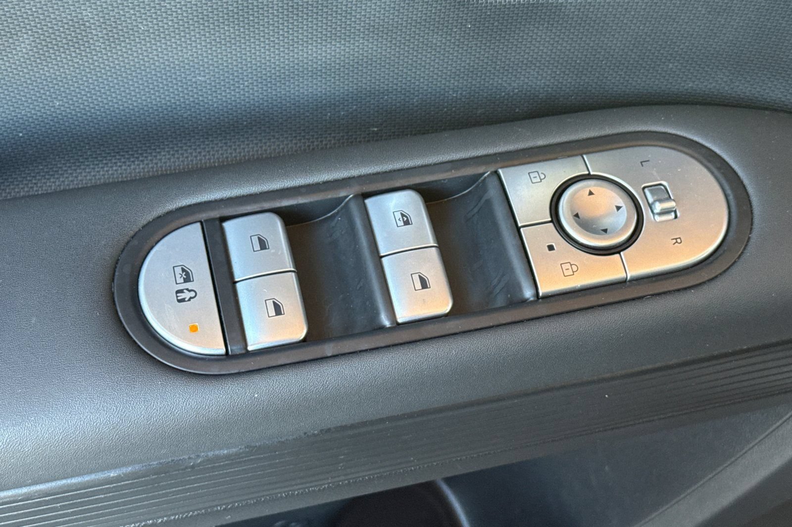Certified 2024 Hyundai Ioniq 5 SE AWD/4WD image 14