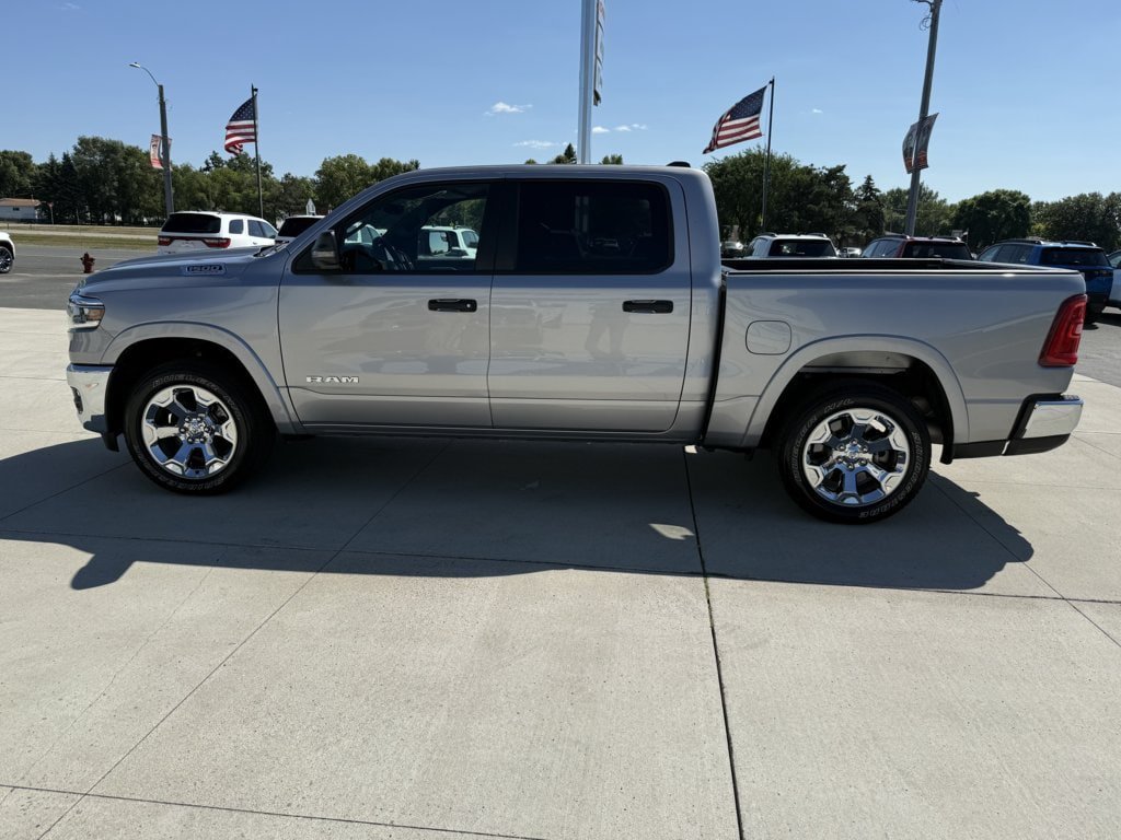 Used 2026 RAM 1500 Big Horn AWD/4WD image 5