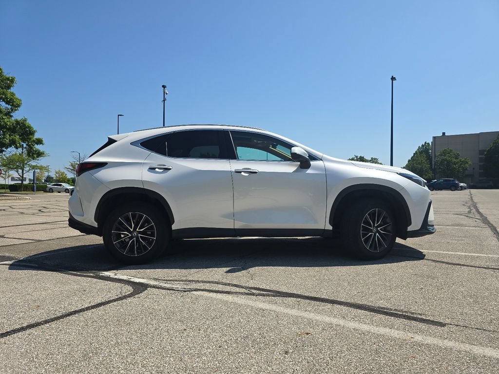 Used 2025 Lexus NX 250 AWD w/ Accessory Package (2T) image 18