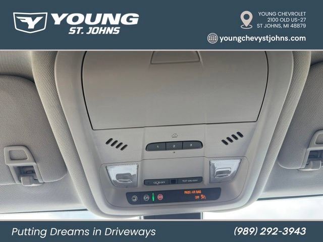 Used 2024 GMC Terrain SLT w/ LPO, Floor Liner Package AWD/4WD image 29