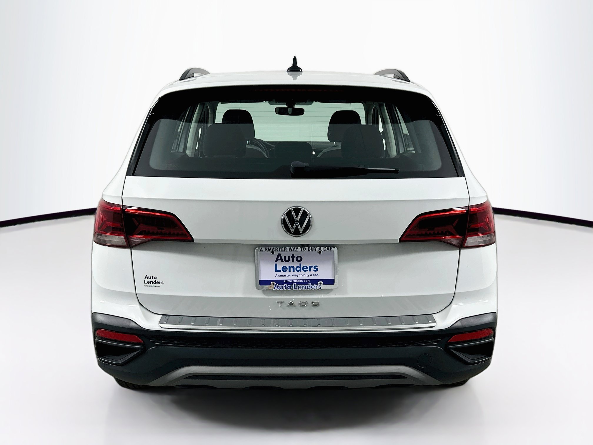 Used 2023 Volkswagen Taos S FWD image 6