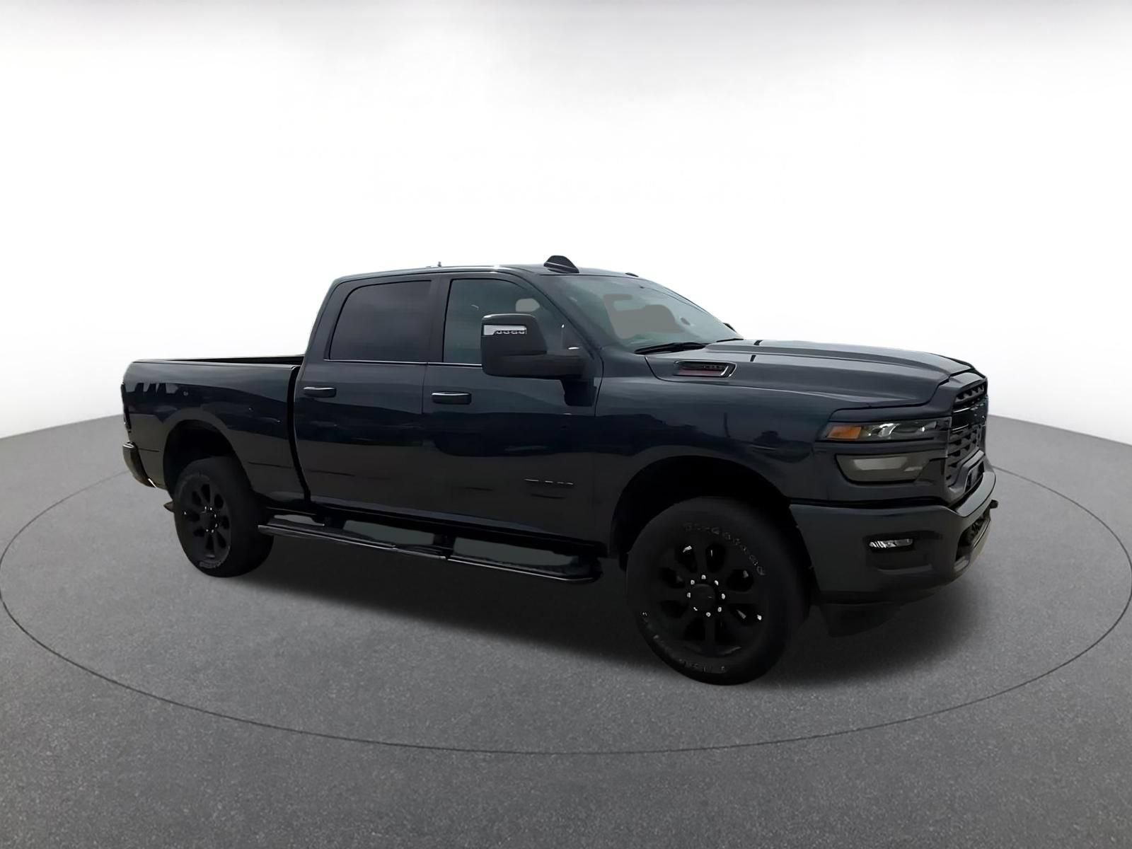 Used 2025 RAM 2500 Big Horn AWD/4WD image 2