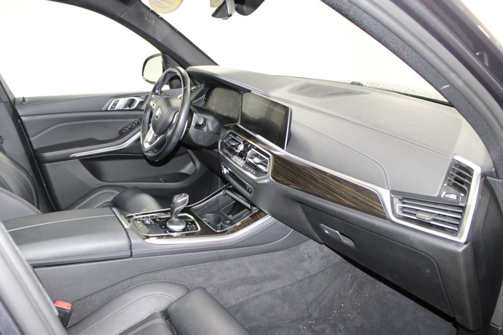 Used 2019 BMW X5 xDrive40i w/ Convenience Package AWD/4WD image 28