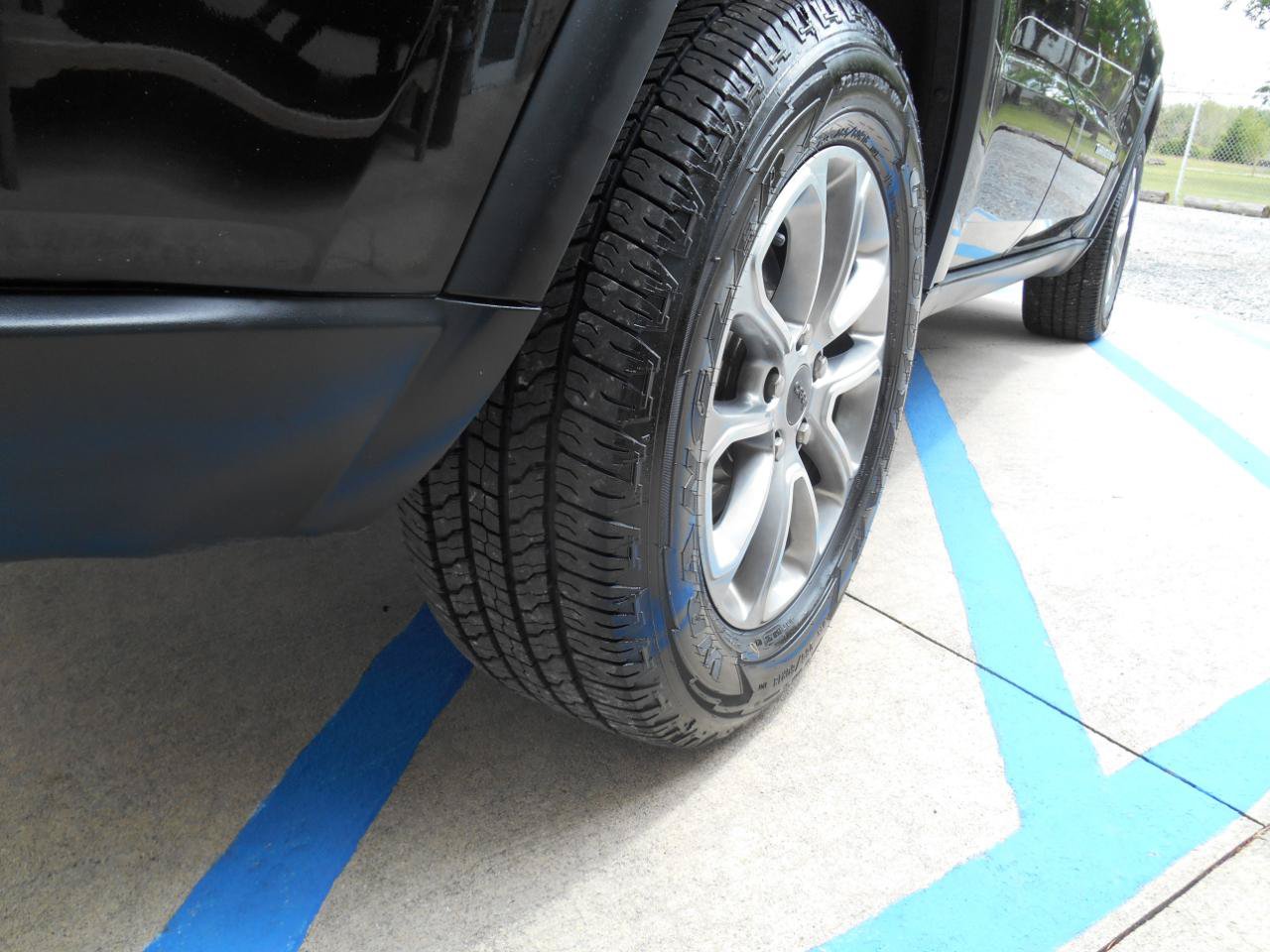 Used 2015 Jeep Grand Cherokee Limited AWD/4WD image 21