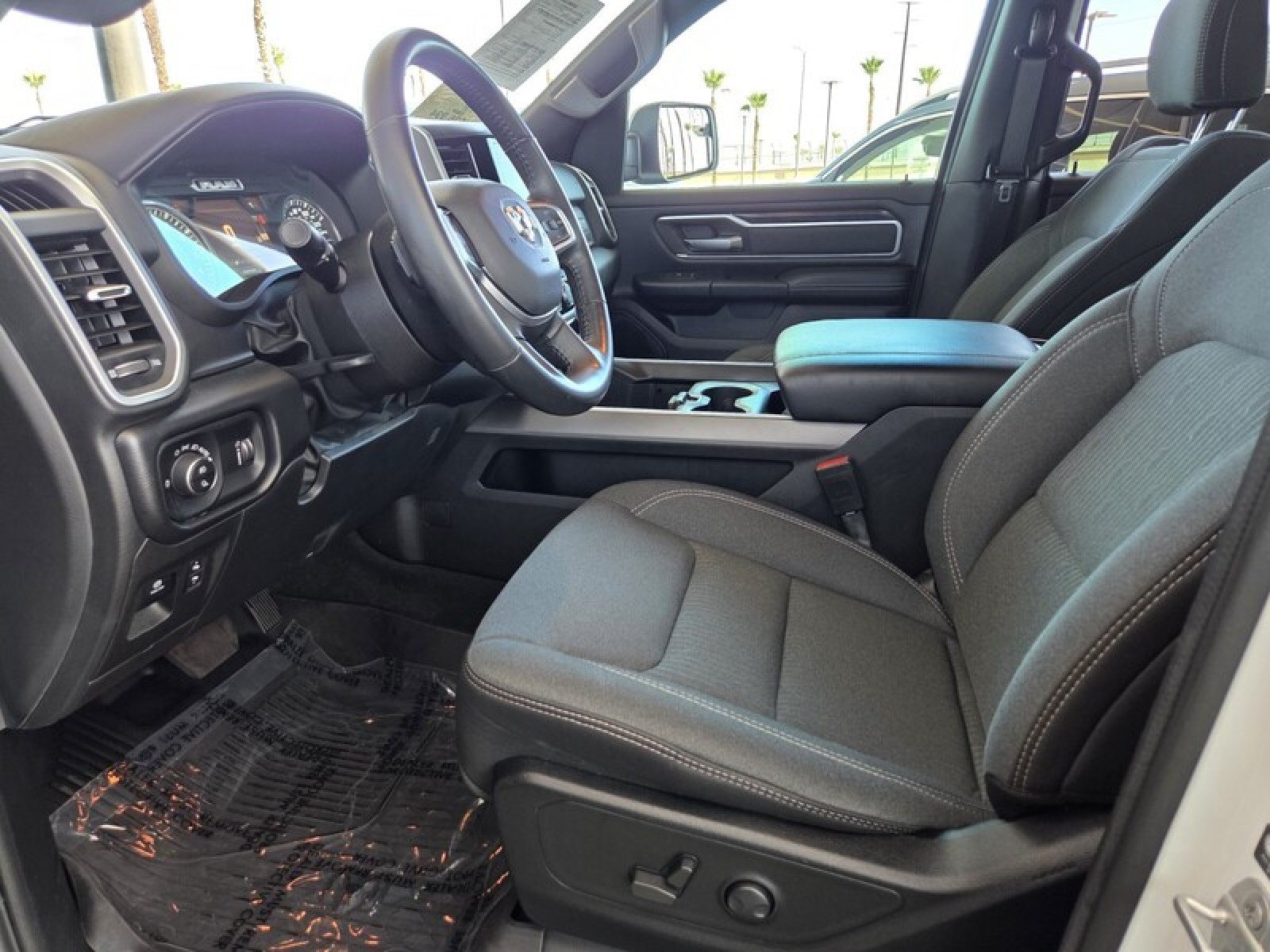 Used 2022 RAM 1500 Big Horn AWD/4WD image 13