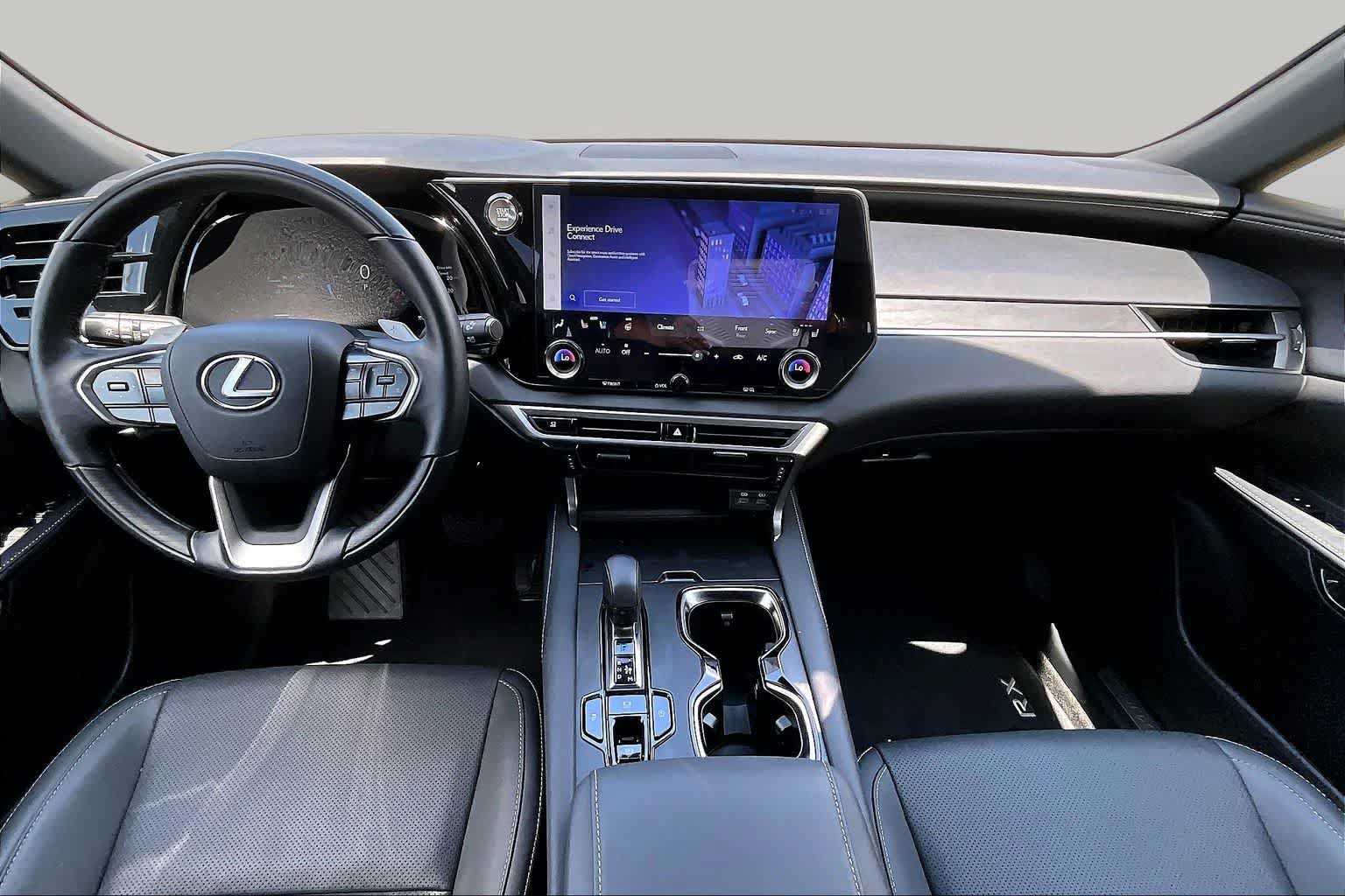 Used 2025 Lexus RX 350 Premium w/ Accessory Package (Z1) FWD image 16