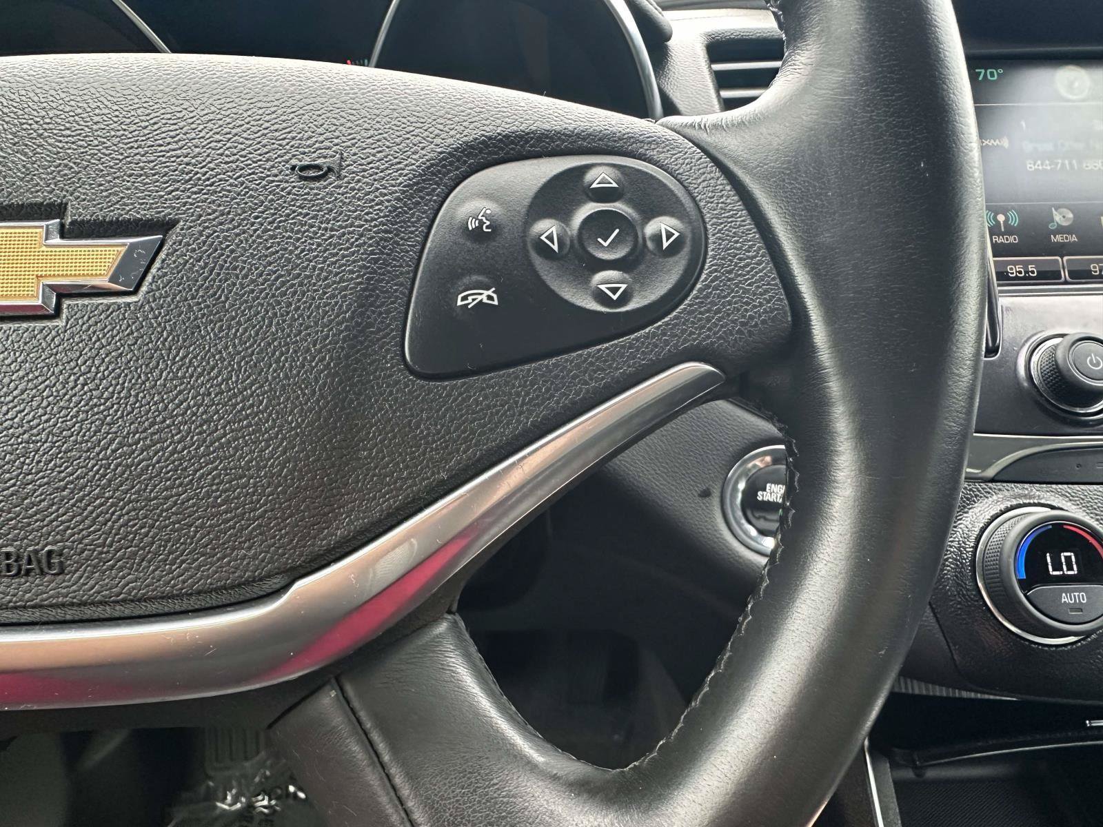 Used 2016 Chevrolet Impala LTZ FWD image 13