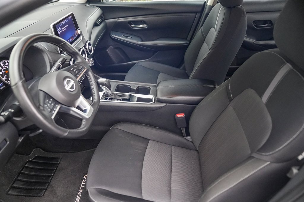 Used 2025 Nissan Sentra SV w/ All-Weather Package image 17
