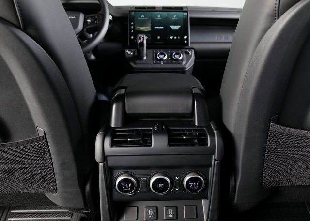 New 2026 Land Rover Defender 110 S image 10