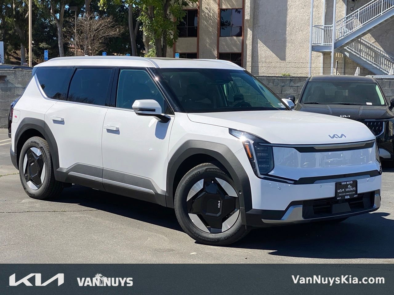 New 2026 Kia EV9 Wind