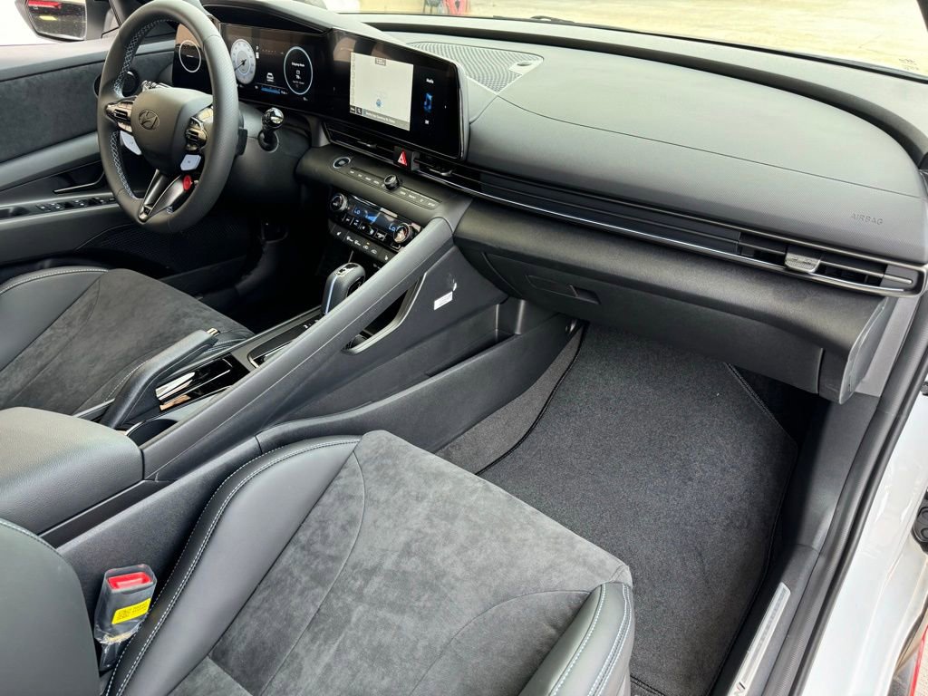 New 2025 Hyundai Elantra N image 13