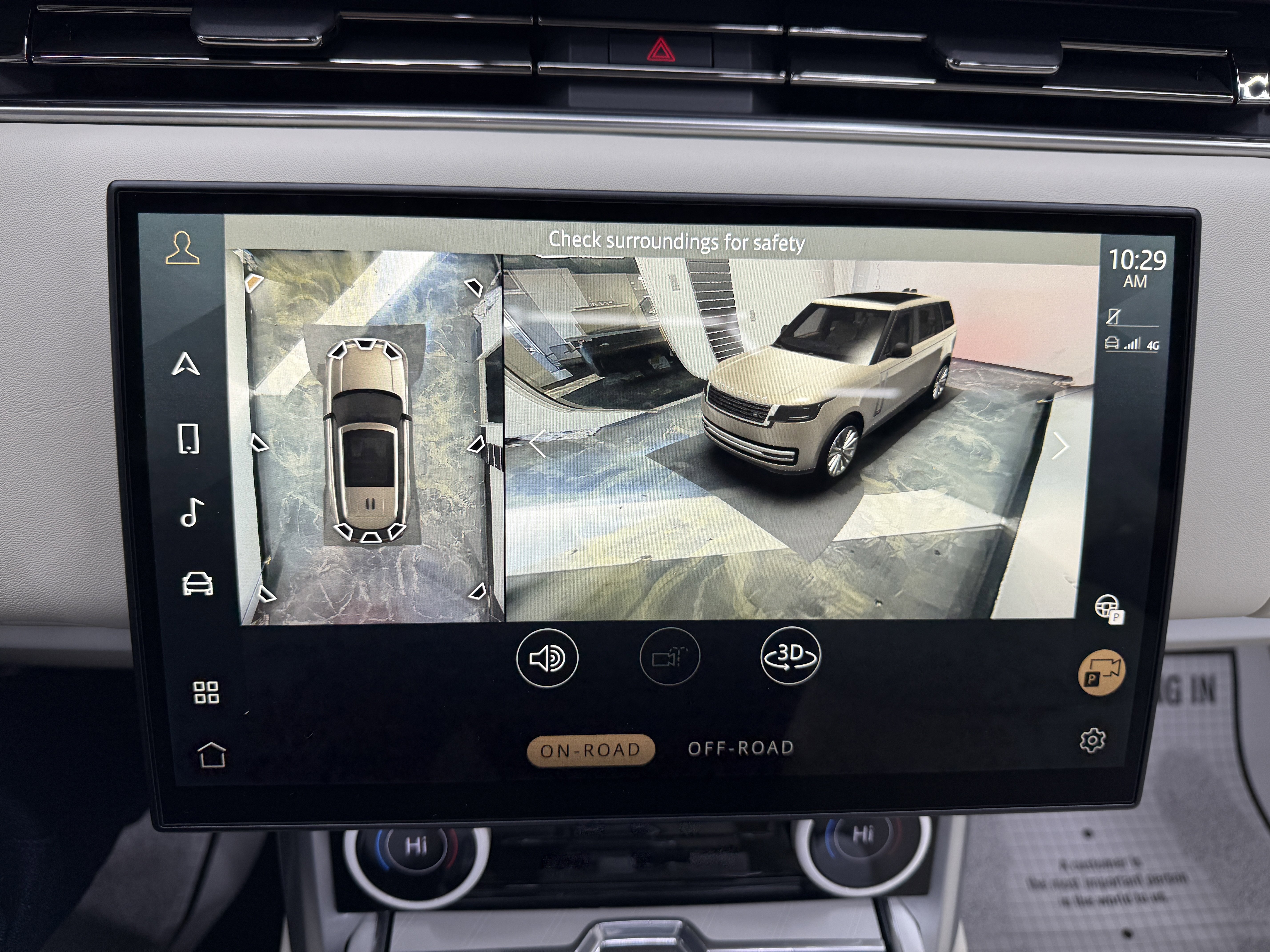 Used 2023 Land Rover Range Rover SV image 23