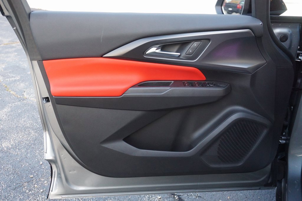 New 2026 Chevrolet Equinox EV RS image 23