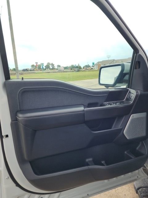 Used 2024 Ford F150 Lariat w/ Equipment Group 502A High image 14