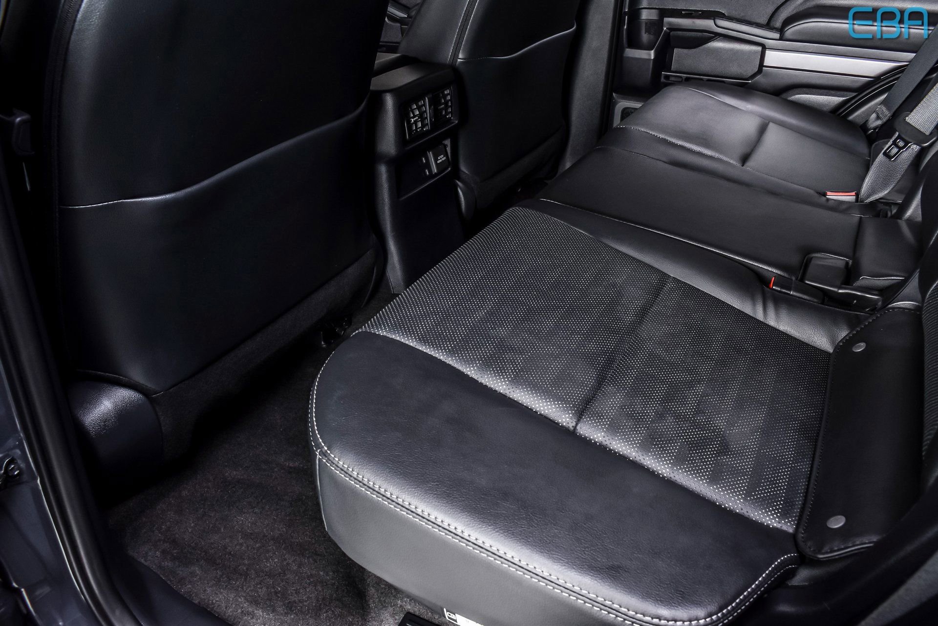 Used 2025 Toyota 4Runner TRD Off-Road Premium image 19