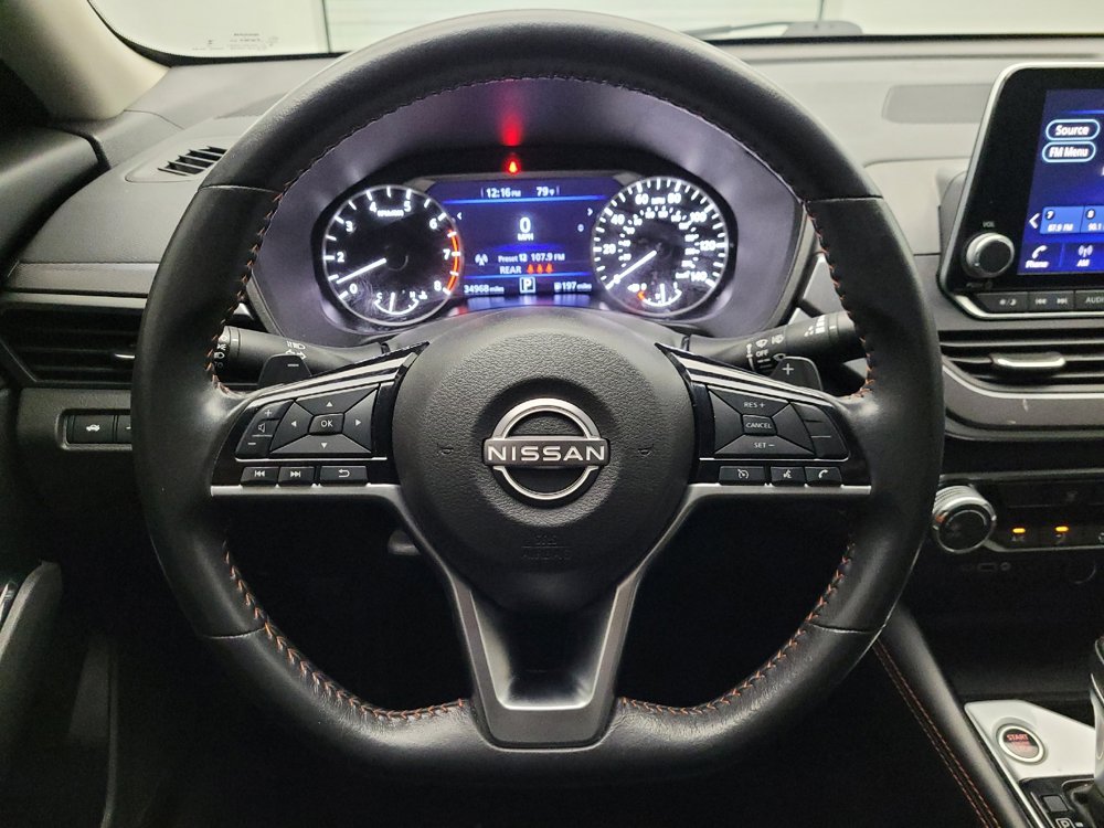 Used 2023 Nissan Altima 2.5 SR FWD image 22