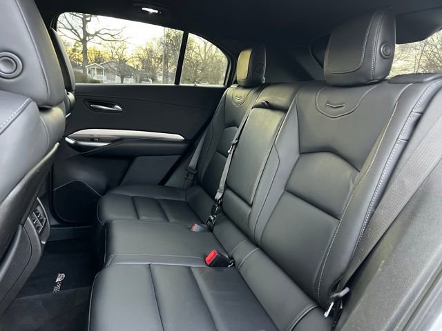 Used 2022 Cadillac XT4 Premium Luxury w/ Safety Alert Package image 18