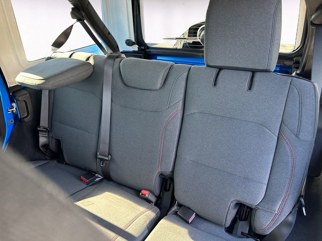 New 2026 Jeep Wrangler Unlimited Rubicon image 13