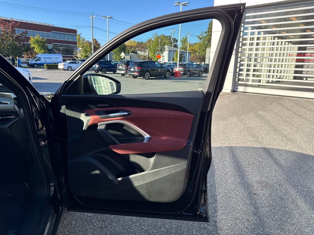 Used 2026 Audi SQ5 Prestige AWD/4WD image 33