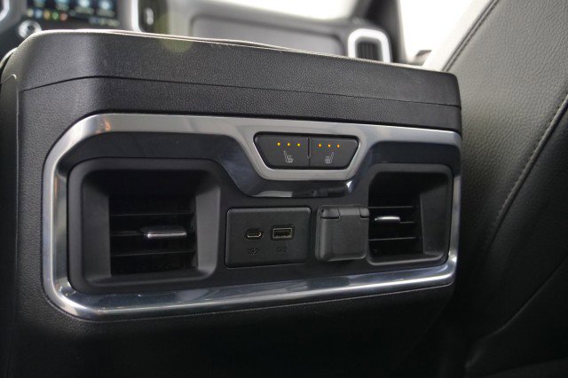 Used 2021 GMC Sierra 3500 Denali w/ Denali Ultimate Package image 31